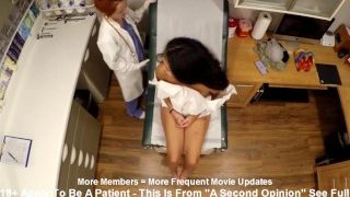 Suggestive Hottie Sexy Teen Shows Off Her Backside