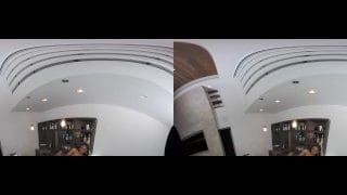 Seductive Bimbo Ana Foxxx Needs It Orgasmic